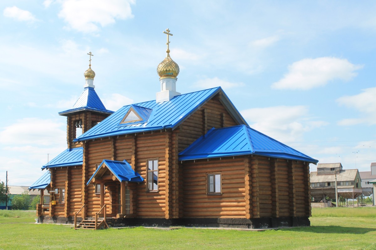 Церковь Успения Пресвятой Богородицы, Верхний Мамон (Верхнемамонский район, Воронежская область). фасады