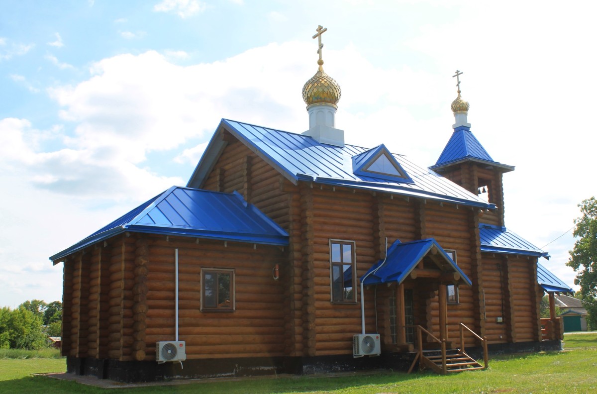 Церковь Успения Пресвятой Богородицы, Верхний Мамон (Верхнемамонский район, Воронежская область). фасады