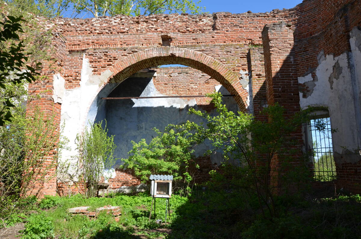 Церковь Николая Чудотворца, Никольская Саловка (Старошайговский район, Республика Мордовия). архитектурные детали, Вид на восточную часть храма