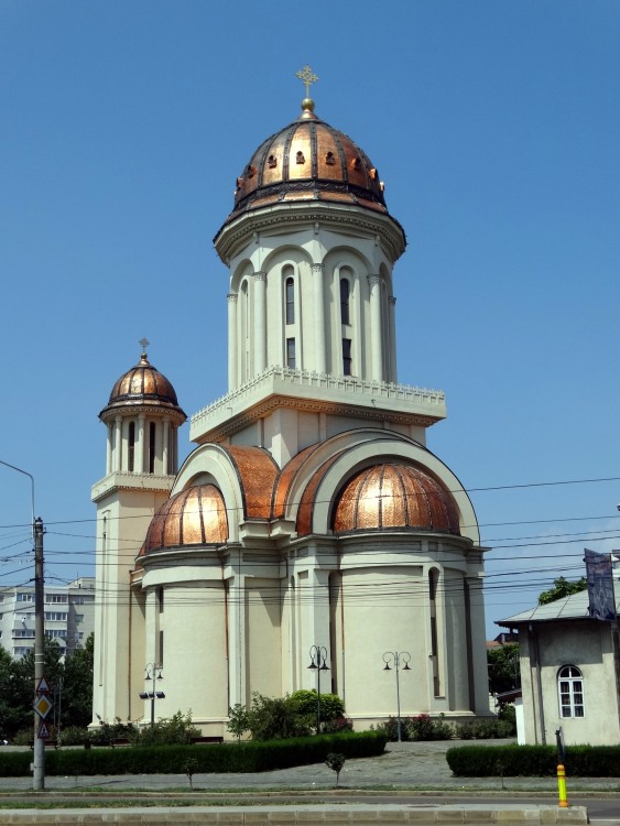Собор Рождества Христова, Брэила (Брэила, Румыния). фасады