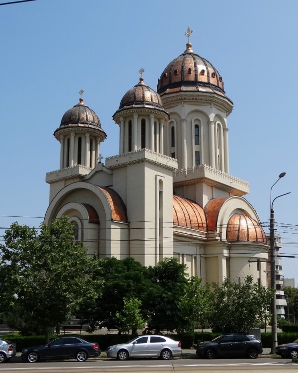 Собор Рождества Христова, Брэила (Брэила, Румыния). фасады