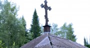 Неизвестная часовня, Старинный крест венчает часовню<br>, Ворожейка, Енисейский район, Красноярский край