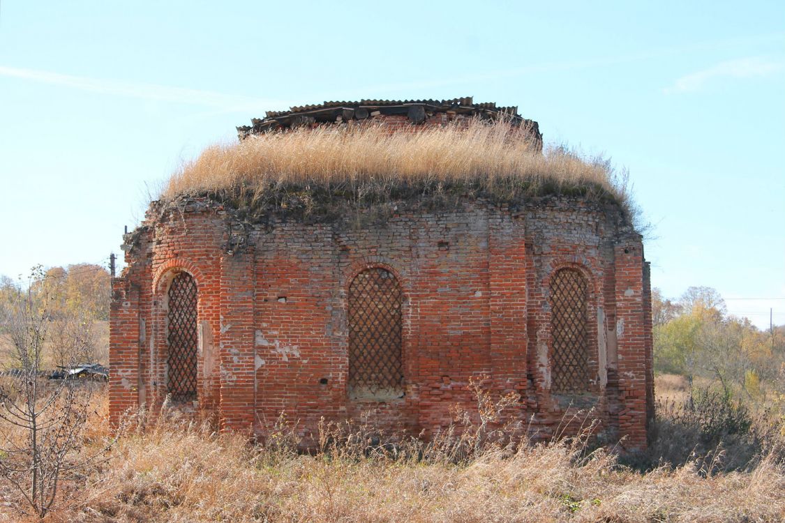 Красная Пальна. Церковь Петра и Павла. фасады