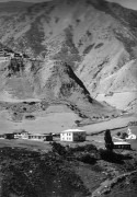 Неизвестная церковь, Церковь в селе Махческ и Правление села<br>, Махческ, Ирафский район, Республика Северная Осетия-Алания
