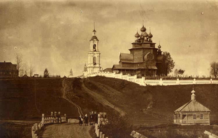 Неизвестная часовня, Берёзовец (Галичский район, Костромская область). архивная фотография, Из частной коллекции Михаила Мещанинова