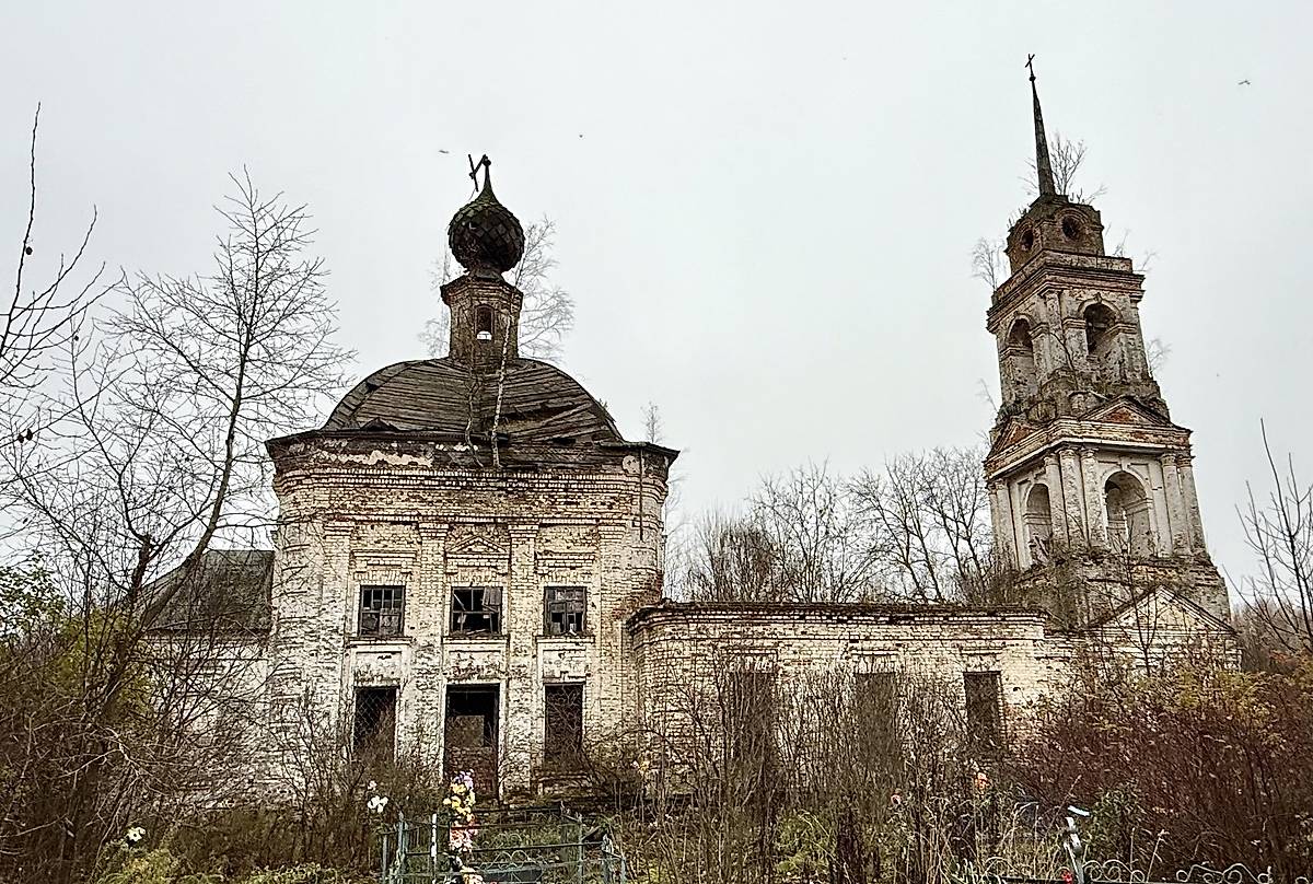 Вид с севера, фасады. Церковь Покрова Пресвятой Богородицы, Насакино (Сусанинский район, Костромская область)