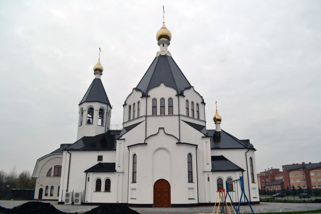 Церковь Иоакима и Анны, Большое Исаково (Гурьевский городской округ, Калининградская область). фасады