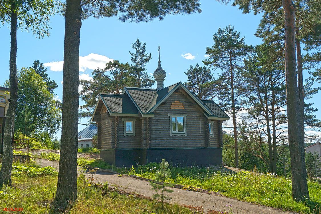 Часовня Зосимы, Савватия и Германа Соловецких, Хаапалампи (Сортавальский район, Республика Карелия). общий вид в ландшафте