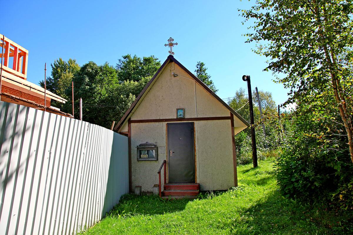 Церковь Георгия Победоносца (временная), Новая Ладога (Волховский район, Ленинградская область). фасады