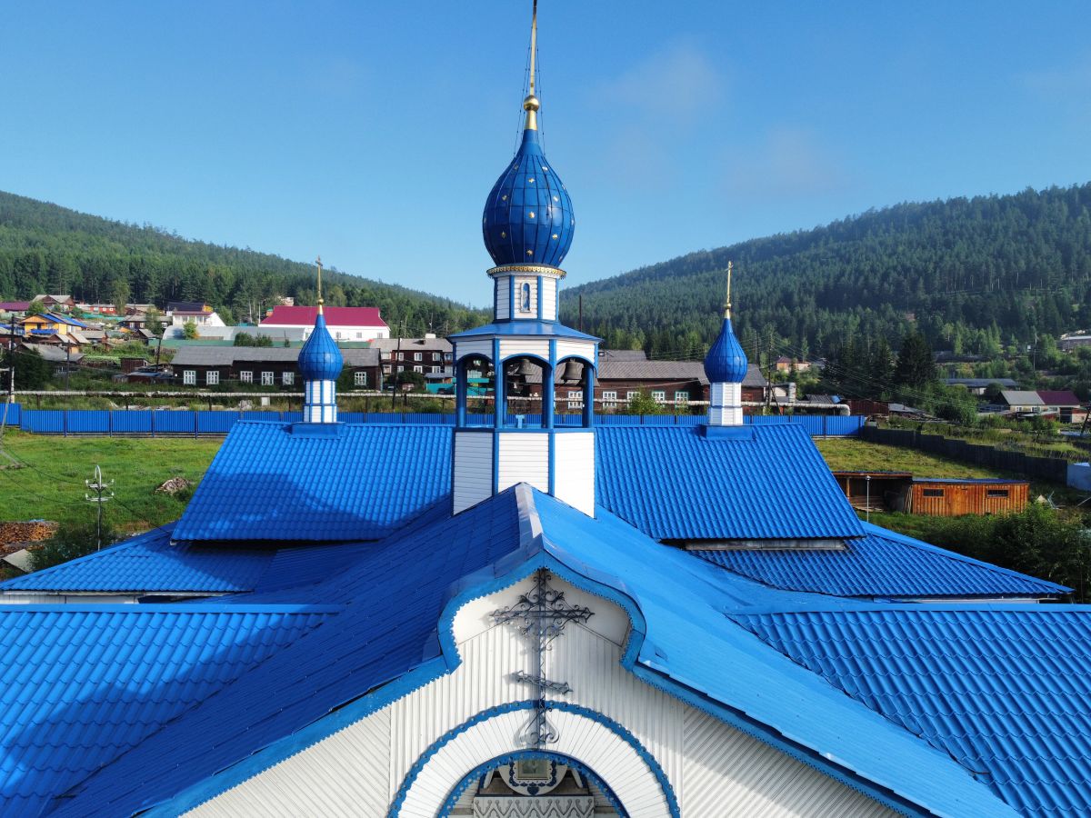 Церковь Успения Пресвятой Богородицы, Усть-Кут (Усть-Кутский район, Иркутская область). архитектурные детали