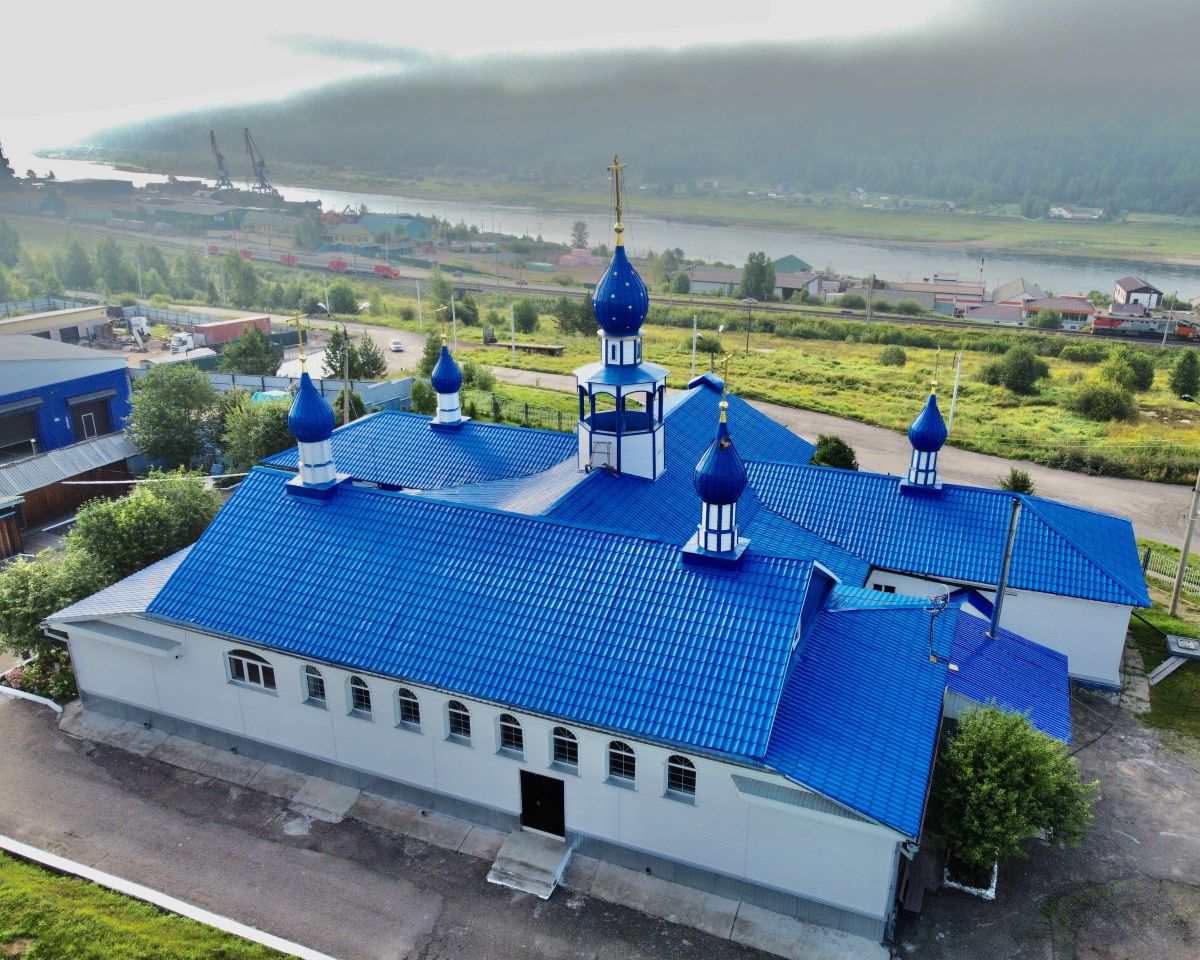 Церковь Успения Пресвятой Богородицы, Усть-Кут (Усть-Кутский район, Иркутская область). фасады, Вид с СЗ