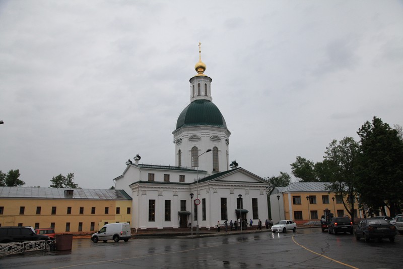 Саров. Успенская пустынь. Церковь Зосимы и Савватия (новая). фасады