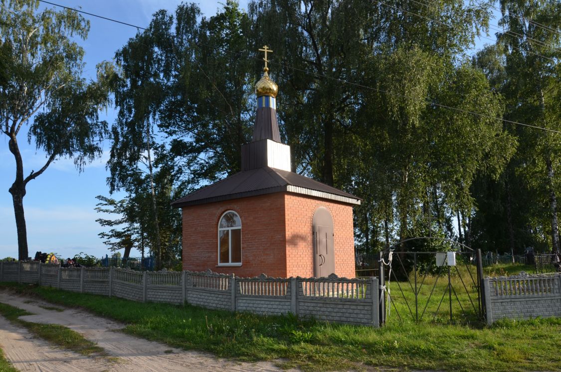 Часовня Рождества Пресвятой Богородицы, Любовшо (Красногорский район, Брянская область). фасады