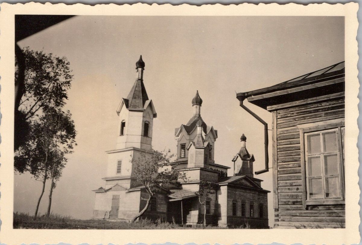 Фото 1942 г. с аукциона e-bay.de, архивная фотография. Церковь Николая Чудотворца, Новый Дроков (Суражский район, Брянская область)