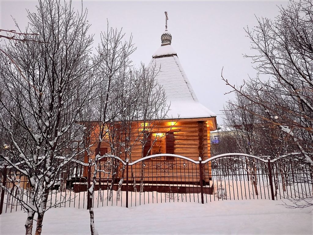 Храм-часовня Веры, Надежды, Любови и матери их Софии, Полярный (Александровск, ЗАТО, Мурманская область). фасады, Храм-часовня св. мчч. Веры Надежды Любови и матери их Софии.