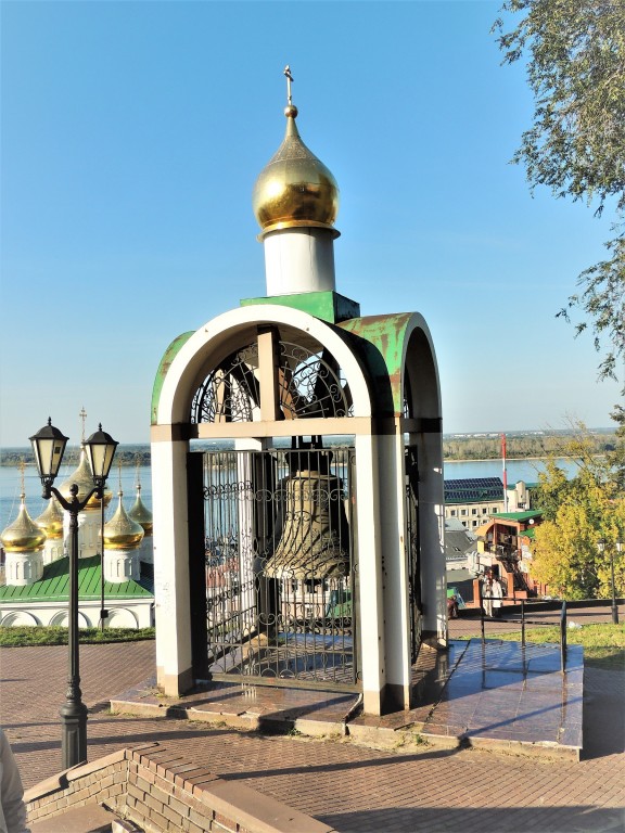 Нижегородский район. Звонница с набатным колоколом. фасады