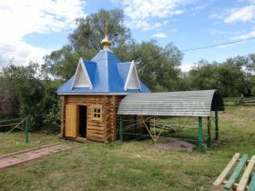 Большое Микушкино. Неизвестная часовня на святом источнике