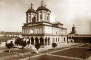Бухарест, Сектор 4. Монастырь Вэкэрешти. Церковь Троицы Живоначальной