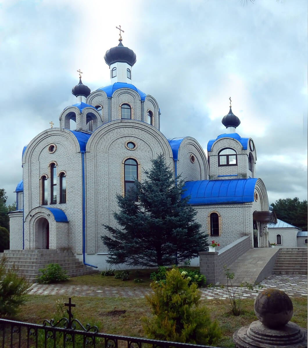 Церковь Евфросинии Полоцкой, Молотковичи (Пинский район, Беларусь, Брестская область). фасады