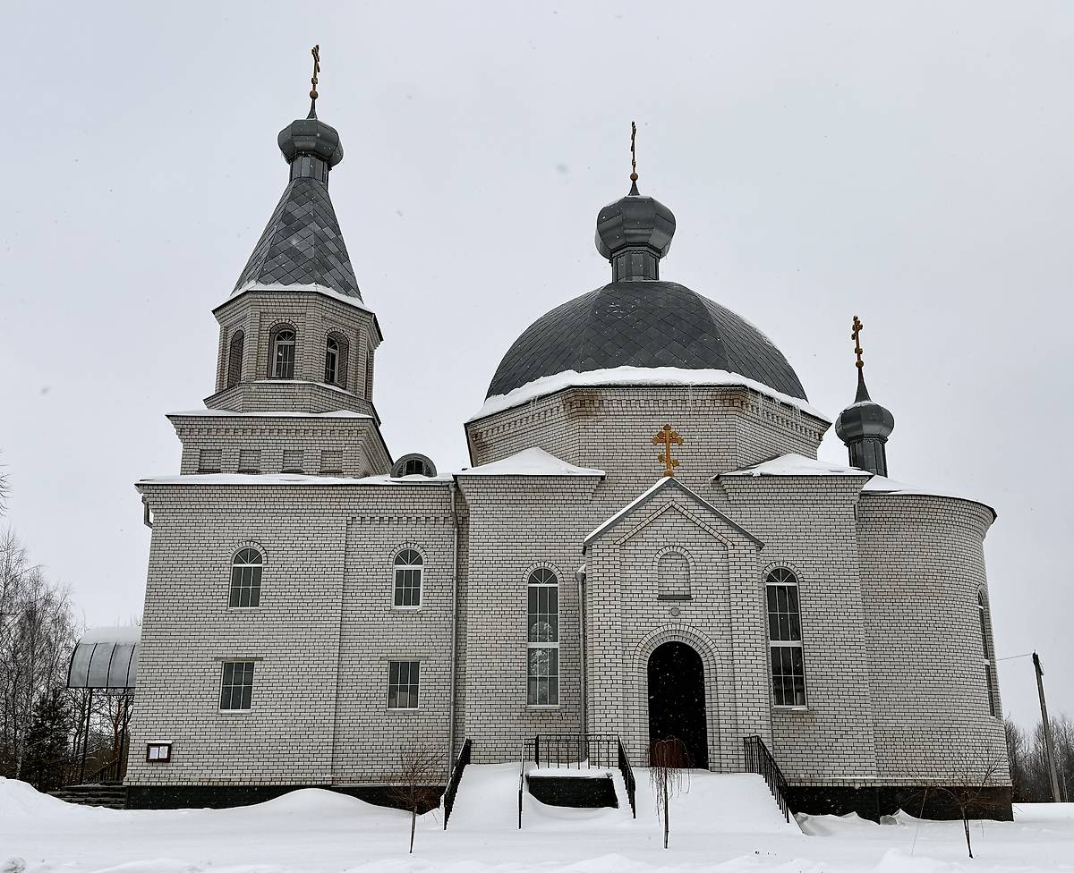 Вид с юга, фасады. Церковь Троицы Живоначальной, Восход (Могилёвский район, Беларусь, Могилёвская область)