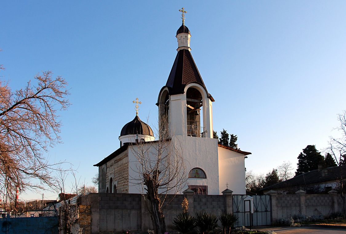 Севастополь. Церковь Феодора Тирона. фасады