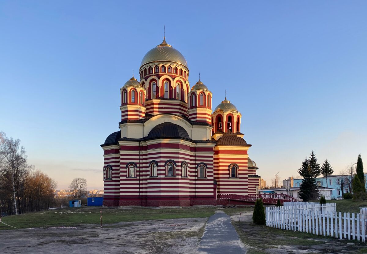 Орёл. Успенский мужской монастырь. Церковь Благовещения Пресвятой Богородицы. фасады, Вид с северо-запада