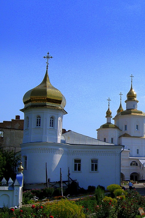 Рождества Пресвятой Богородицы Молченский женский монастырь. Трапезная церковь, Путивль (Конотопский район, Украина, Сумская область). фасады, Трапезная