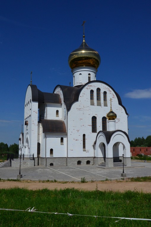 Всеволодкино. Спасо-Богородицкий Одигитриевский женский монастырь. Собор Покрова Пресвятой Богородицы. фасады