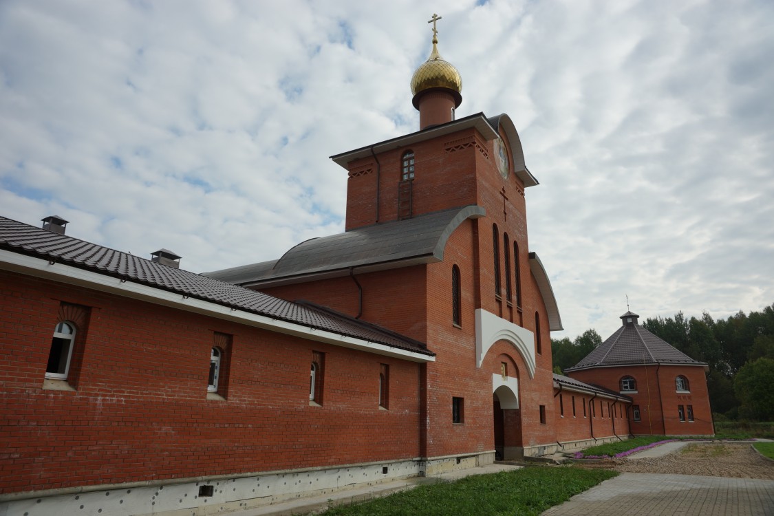 Спасо-Богородицкий Одигитриевский женский монастырь. Церковь Спаса Нерукотворного Образа, Всеволодкино (Вяземский район, Смоленская область). фасады
