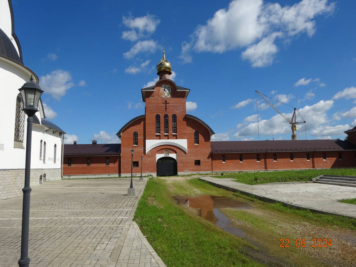 Спасо-Богородицкий Одигитриевский женский монастырь. Церковь Спаса Нерукотворного Образа, Всеволодкино (Вяземский район, Смоленская область). фасады, церковь Спаса