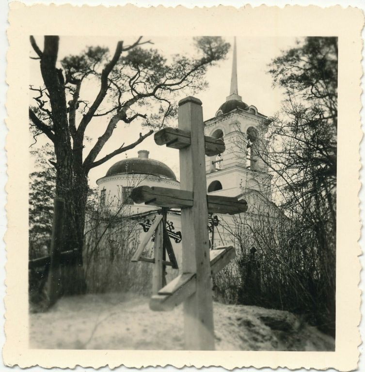 Церковь Николая Чудотворца, Скугры (Дновский район, Псковская область). архивная фотография, Фото 1942 г. с аукциона e-bay.de