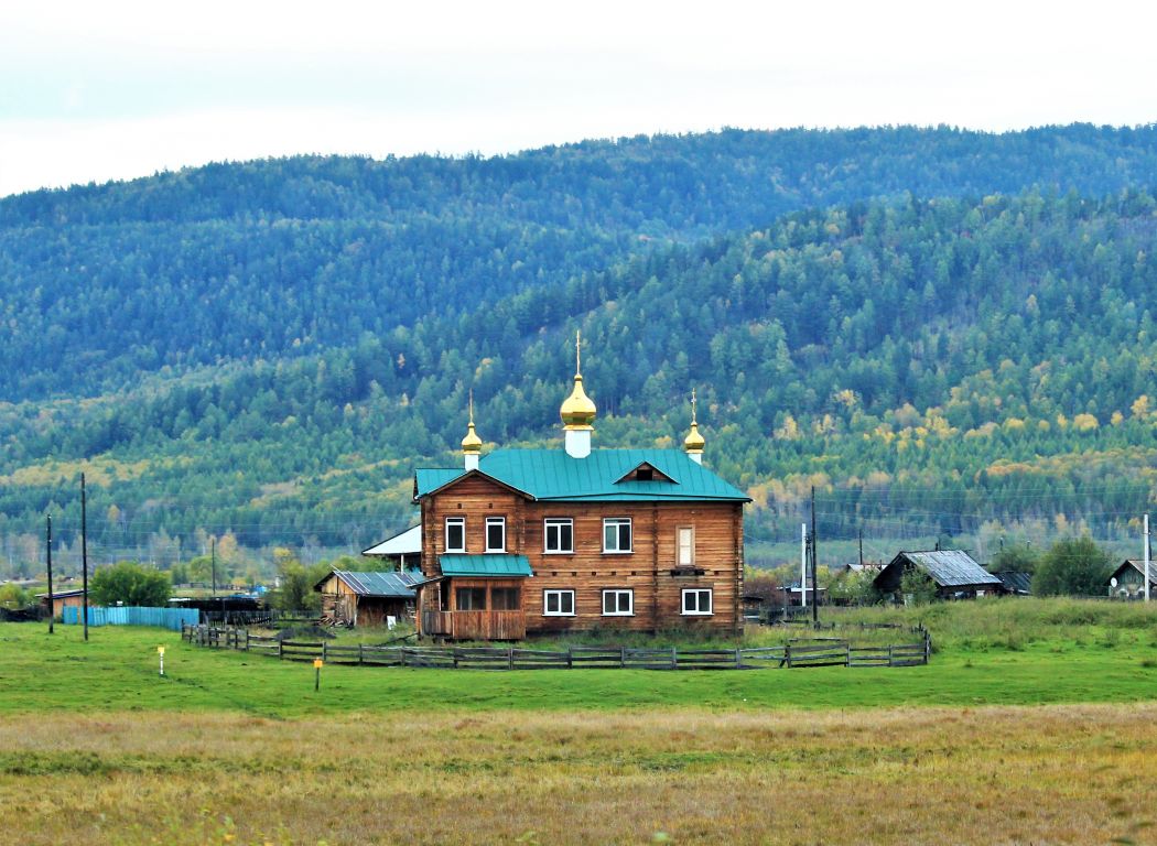 Церковь Илии Пророка, Тибельти (Слюдянский район, Иркутская область). общий вид в ландшафте