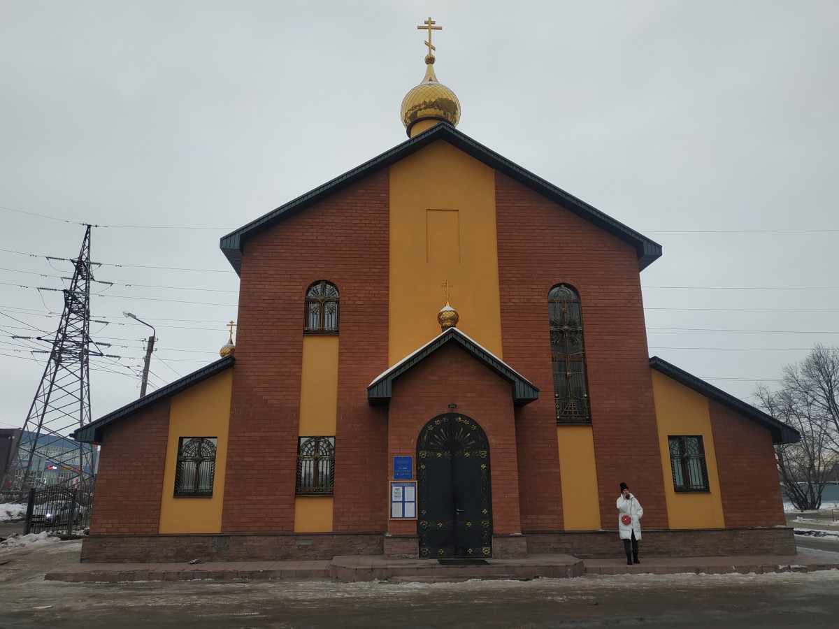 Ульяновск. Церковь Сретения Господня. фасады