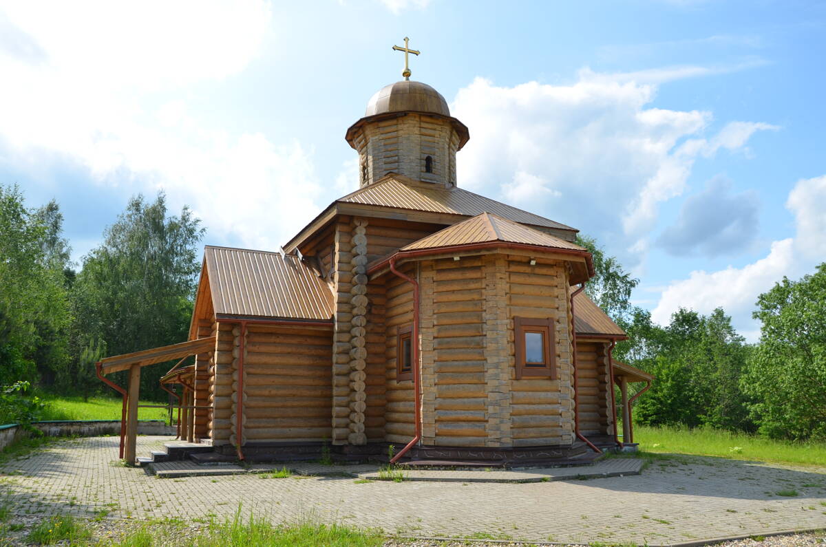 Церковь Иоакима и Анны, Буценино (Смоленский район, Смоленская область). фасады