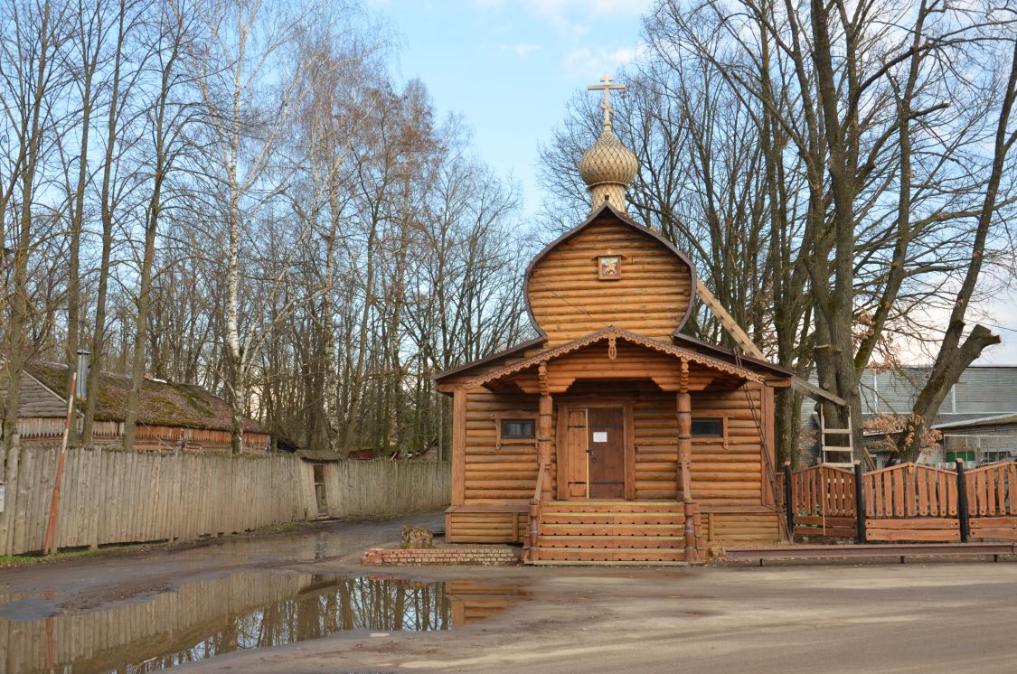 Церковь Лазаря Сербского, Знаменка (Орловский район, Орловская область). фасады
