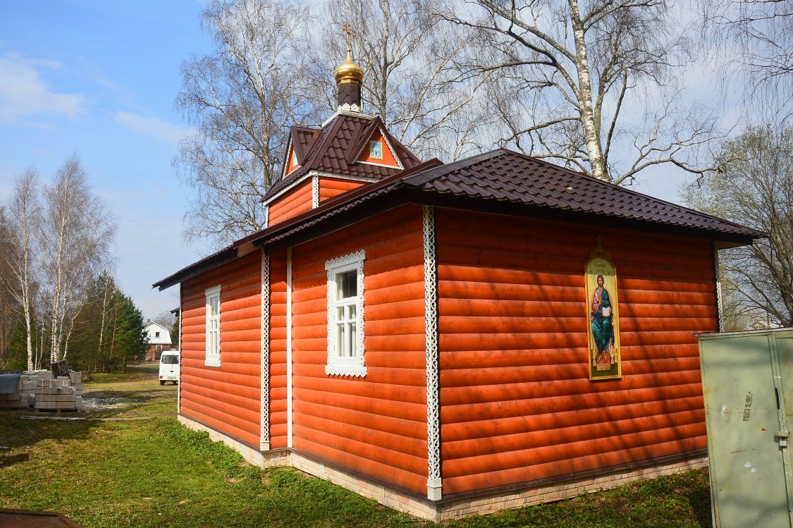 Глухово. Церковь Спаса Всемилостивого. художественные фотографии, Временная церковь Всемилостивого Спаса