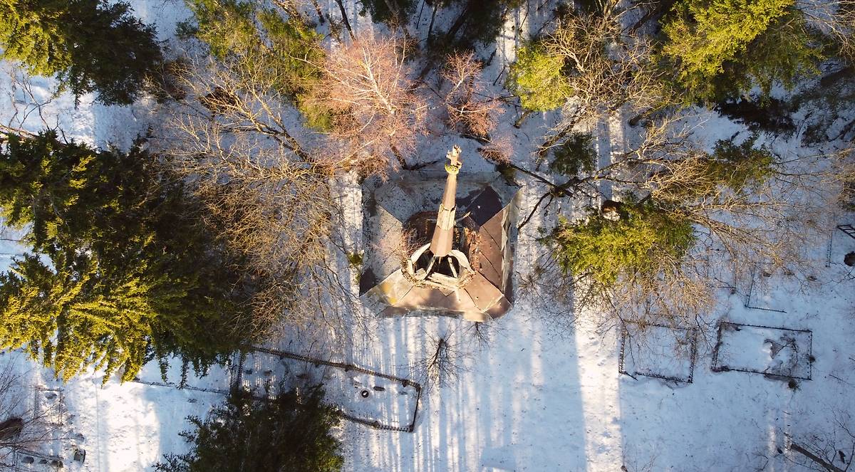 фасады. Церковь Преображения Господня, Глазуново, урочище (Чухломский район, Костромская область)