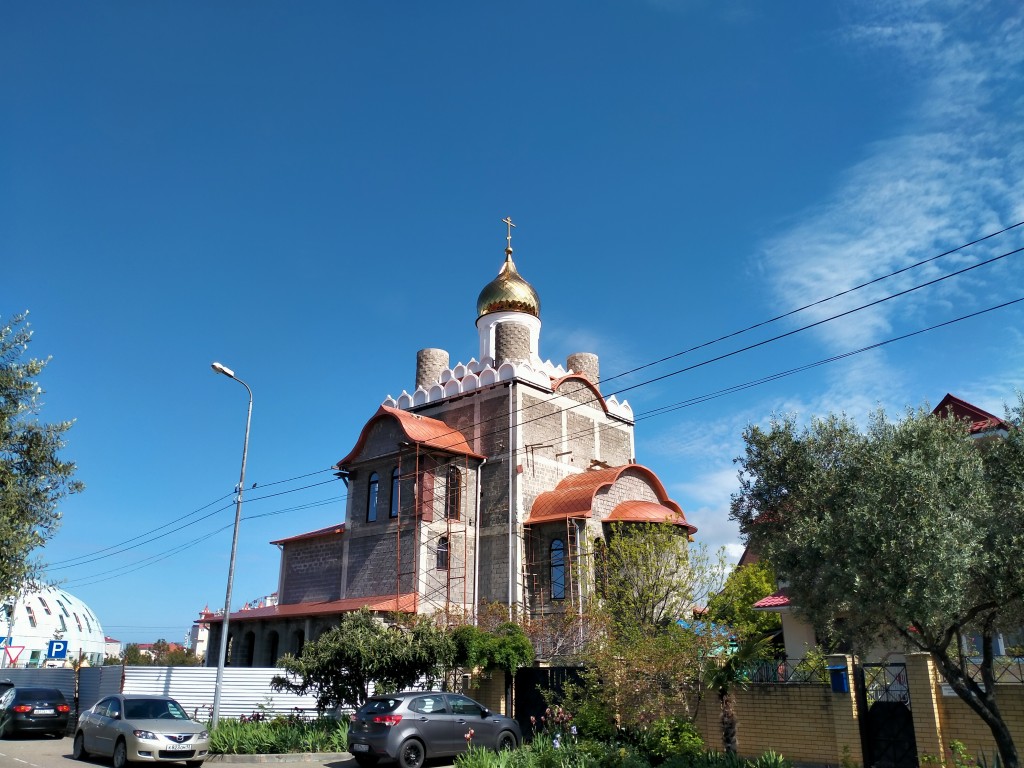 Сириус. Церковь Успения Пресвятой Богородицы. фасады