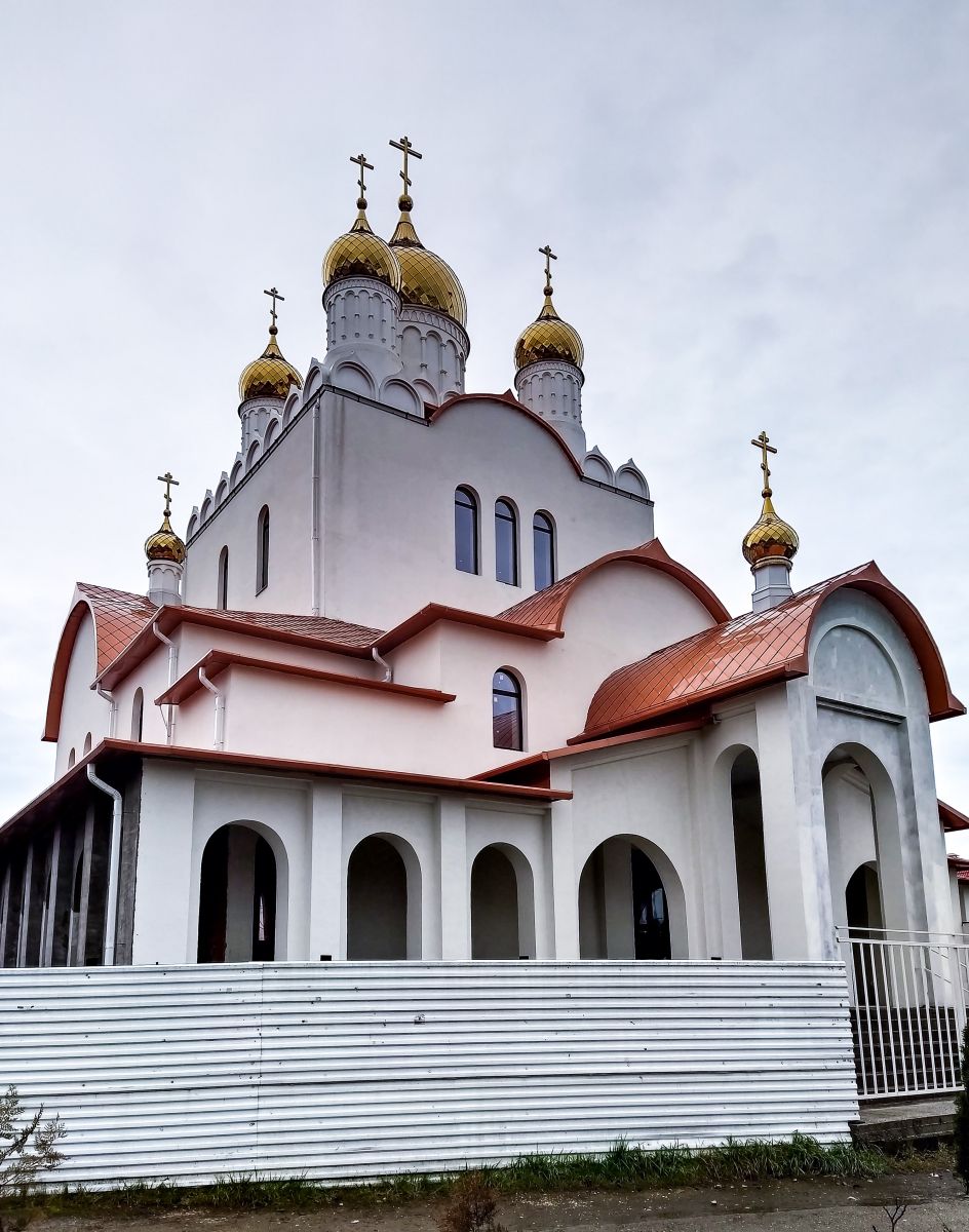 Церковь Успения Пресвятой Богородицы, Сириус (Сочи, город, Краснодарский край). фасады
