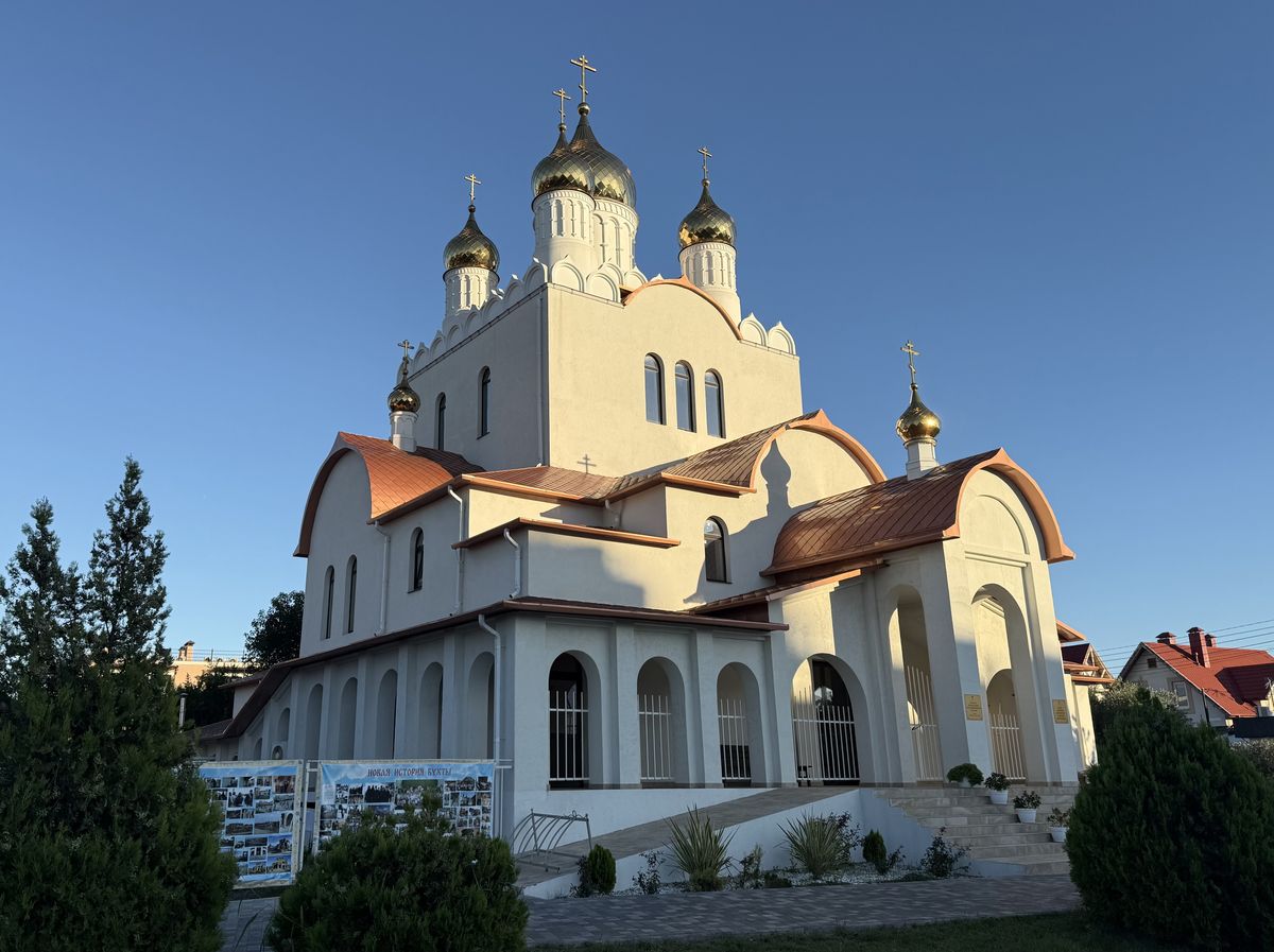 Церковь Успения Пресвятой Богородицы, Сириус (Сочи, город, Краснодарский край). фасады, Вид с северо-запада