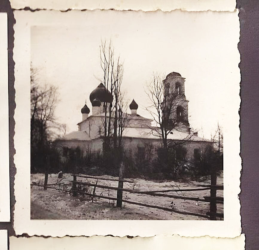 Церковь Преображения Господня, Усадище (Заболотье) (Волховский район, Ленинградская область). архивная фотография, Фото 1941 г. с аукциона e-bay.de