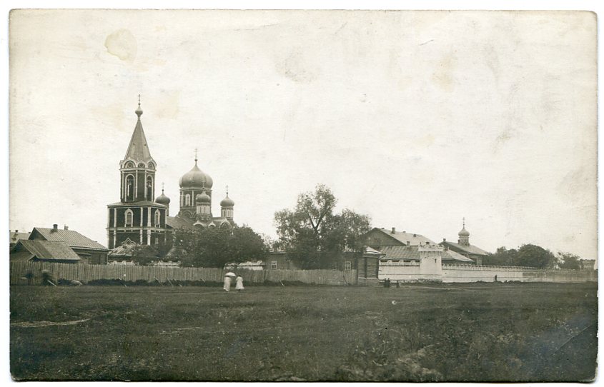 Ардатовский Покровский монастырь. Церковь Покрова Пресвятой Богородицы, Ардатов (Ардатовский район, Нижегородская область). архивная фотография, Почтовая фотооткрытка 1900-х годов