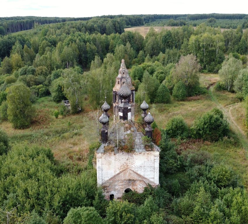 Церковь Троицы Живоначальной, Исупово (Сусанинский район, Костромская область). фасады