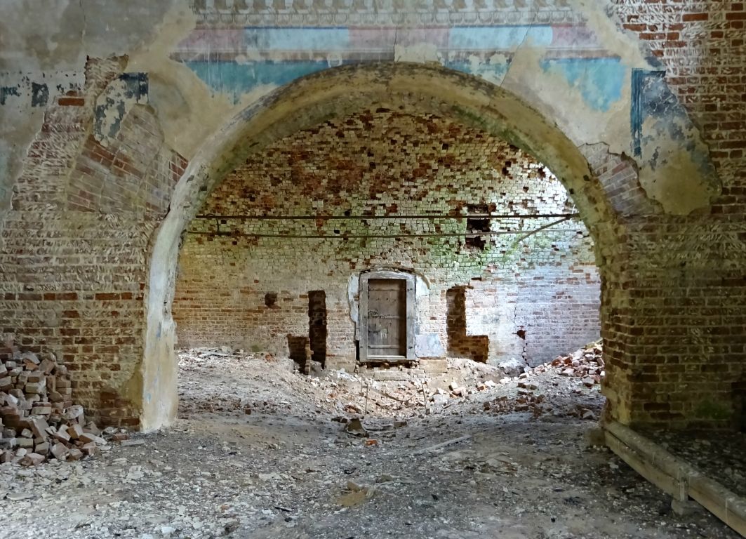Церковь Троицы Живоначальной, Исупово (Сусанинский район, Костромская область). интерьер и убранство