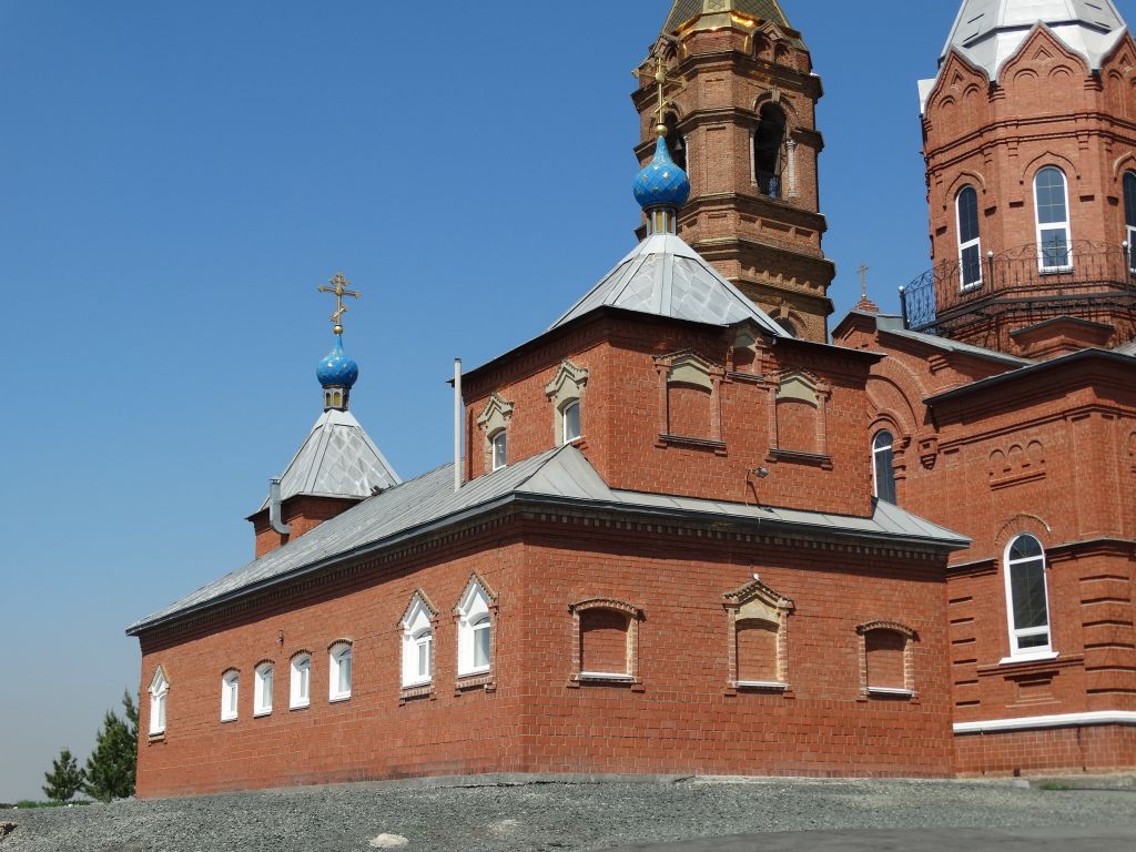 Орск. Церковь Николая Чудотворца (крестильная). фасады