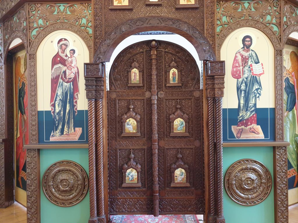 Церковь Нины равноапостольной в Акбулаке, Алматы (Алматы, город, Казахстан). интерьер и убранство