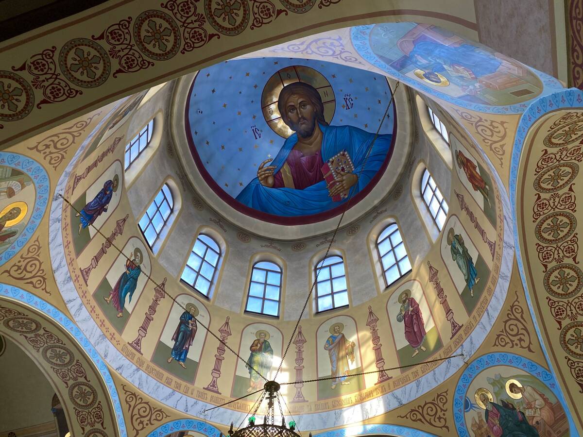 Кафедральный собор Воскресения Христова, Кокшетау (Акмолинская область, Казахстан). интерьер и убранство, Подкупольное пространство