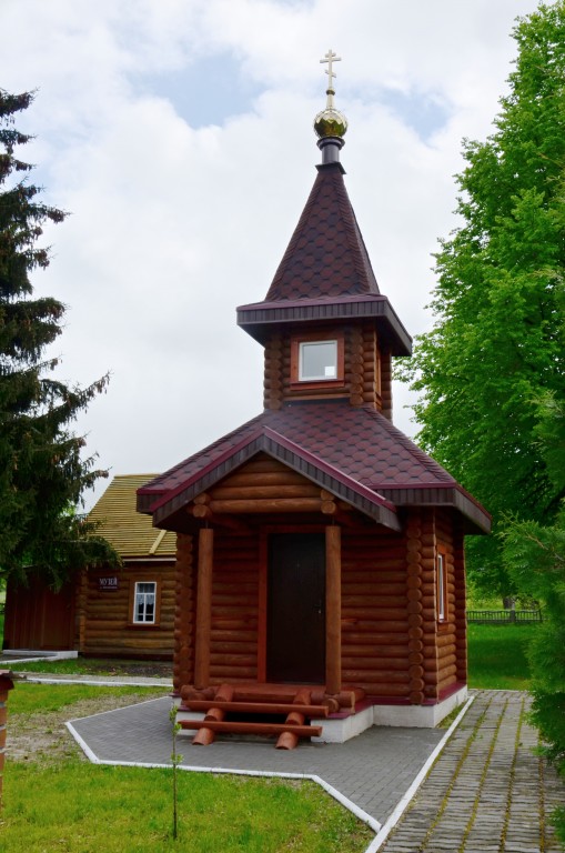 Матрёновка. Часовня Георгия Победоносца. фасады