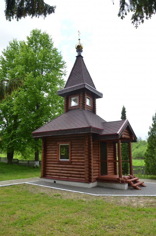 Матрёновка. Часовня Георгия Победоносца. фасады