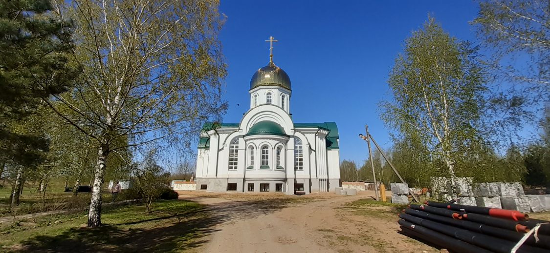 Дружный. Церковь Рождества Христова. фасады